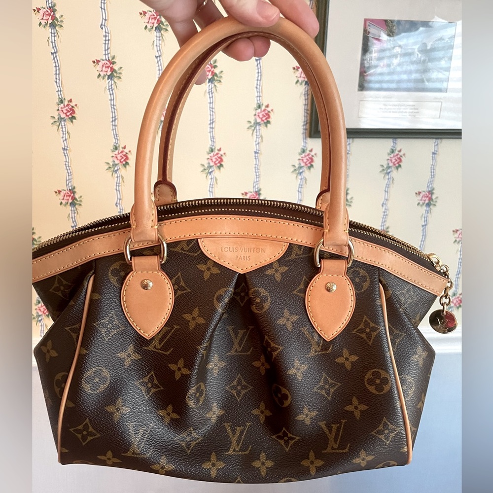 NEW- Vintage LV Tivoli - NEW !
Monogram Tivoli PM - Picture 1 of 11